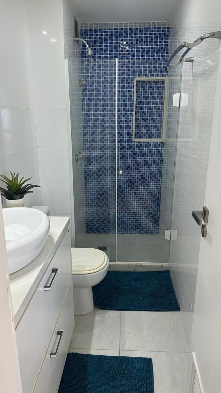 ריו דה ז'ניירו Lindo Apto No Melhor Lugar Da Barra Da Tijuca! Com Uma Vista De Tirar O Folego, Frente Para O Mar! Totalmente Equipado E Decorado Ao Lado Dos Melhores Hoteis E Quiosques Da Barra! Portaria 24H, Piscina, Sauna, Jacuzzi, Academia, Garagem, Wi-Fi, Lavan מראה חיצוני תמונה