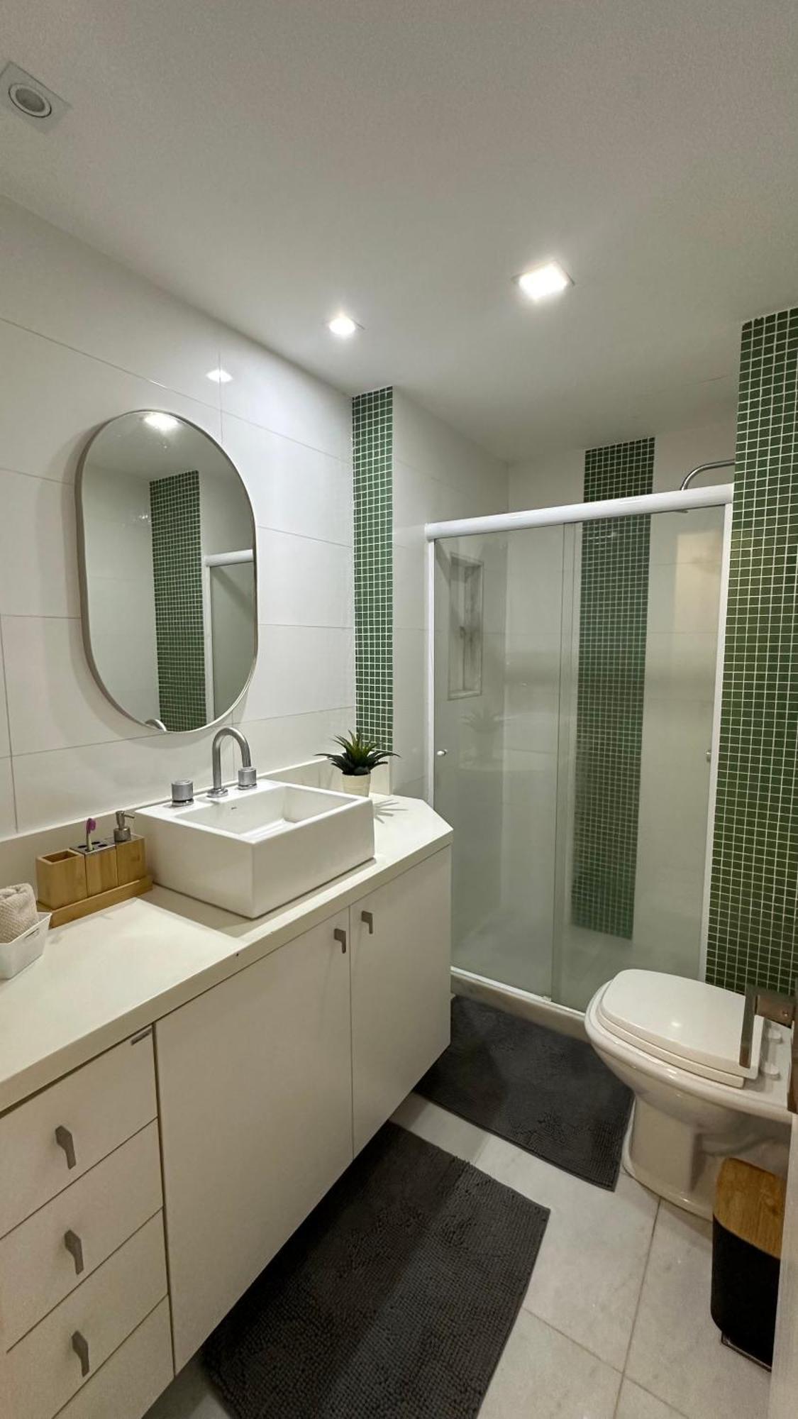 ריו דה ז'ניירו Lindo Apto No Melhor Lugar Da Barra Da Tijuca! Com Uma Vista De Tirar O Folego, Frente Para O Mar! Totalmente Equipado E Decorado Ao Lado Dos Melhores Hoteis E Quiosques Da Barra! Portaria 24H, Piscina, Sauna, Jacuzzi, Academia, Garagem, Wi-Fi, Lavan מראה חיצוני תמונה