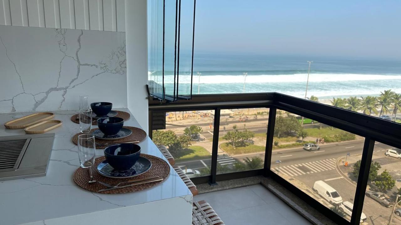 ריו דה ז'ניירו Lindo Apto No Melhor Lugar Da Barra Da Tijuca! Com Uma Vista De Tirar O Folego, Frente Para O Mar! Totalmente Equipado E Decorado Ao Lado Dos Melhores Hoteis E Quiosques Da Barra! Portaria 24H, Piscina, Sauna, Jacuzzi, Academia, Garagem, Wi-Fi, Lavan מראה חיצוני תמונה